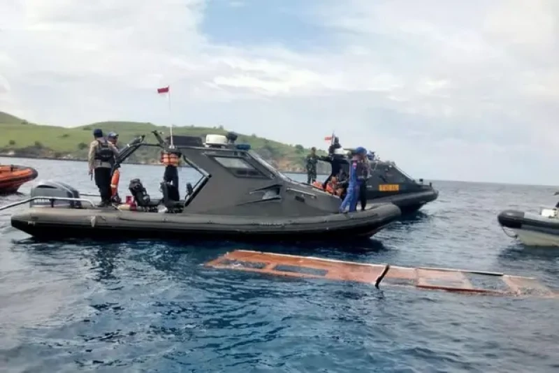 One Member of Valencia Coach’s Family Found Dead as Komodo Boat Search Enters Critical Phase 38 284B5tRyk medium IMG 20251227 203339 bbf98e969f
