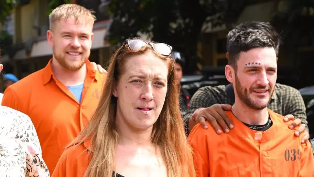 Bali Faces 47% Surge in Crimes Involving Foreign Nationals 1 Police escort British nationals LES (center), PAF (left), and JCC (right) in a narcotics case during a press conference at the Bali Regional Police Headquarters in Denpasar, Bali, Friday (February 7, 2025). (ANTARA PHOTO/Fikri Yusuf)