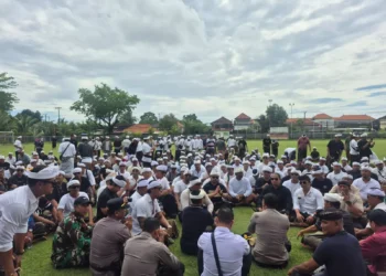 Bali Community Peace Mediation Case: Jimbaran Residents Hold Peaceful Demonstration After Puri Gading Assault