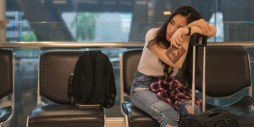 Bali Weather Disrupts Flights at Ngurah Rai Airport, 12 Services Affected by Extreme Conditions