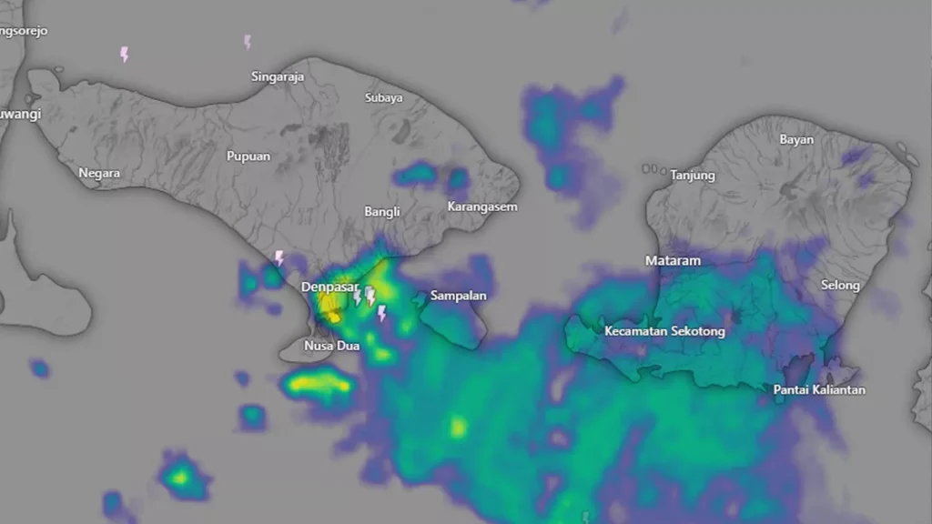 Heavy Rains Disrupt Bali Air Traffic, Forcing Flight Diversions From Ngurah Rai Airport 38 Bali weather alaret 27 December 2025 - Bali Map weather