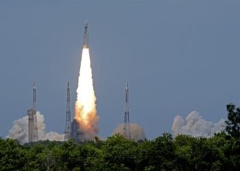 A "BlueBird" in Orbit: The Satellite That Could Connect Your Bali Phone from Space