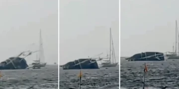 Bad Weather In Bali: Pinisi Goes Down in Serangan, a Stark Warning as Extreme Weather Batters the Island