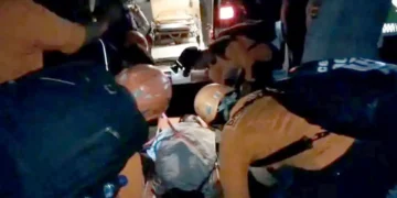 Teen Hiker Rescued from Hypothermia on Bali's Mount Agung