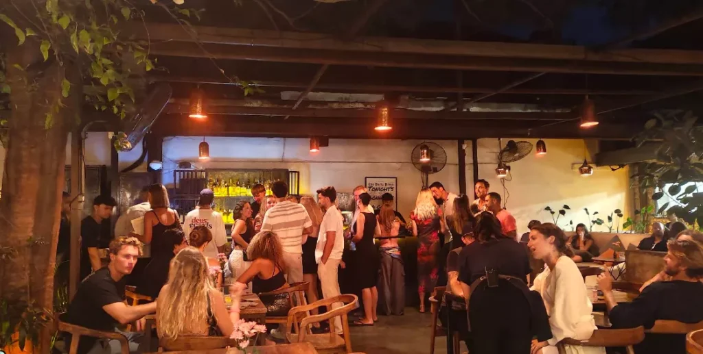 IL Salotto, a Bali Bar, Faces Backlash Over Alleged Ban on Indonesian Patrons 38 IL Salotto, a Bali Bar, Faces Backlash Over Alleged Ban on Indonesian Patrons
