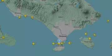 Six Aircraft Held in Holding Patterns as Torrential Rain Disrupts Bali's Ngurah Rai Airport (Flight Radar )