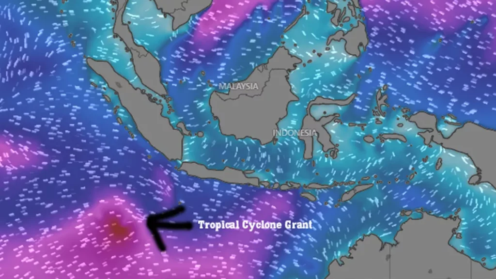 Tropical Cyclone Grant Forms in Indian Ocean, Prompts Caution for Southern Indonesian Waters