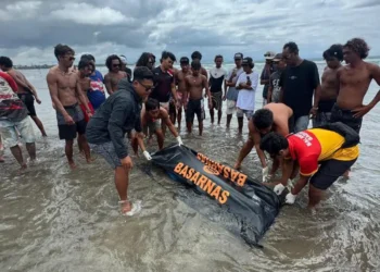 Mystery in Kuta: Unidentified Woman Found in High Surf, Triggers Tourist Safety Warning