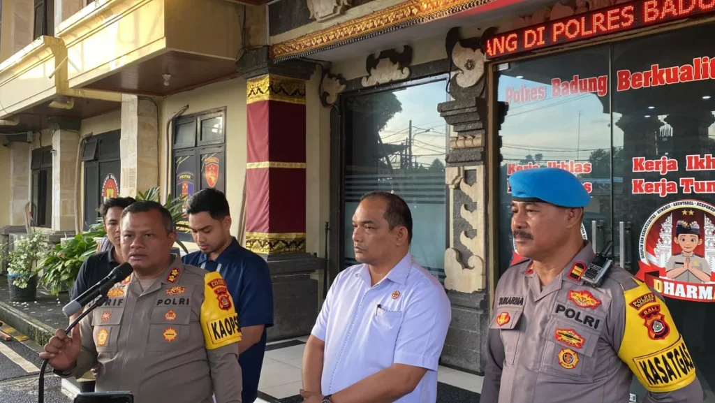 18 Foreigners Raided in Suspected Adult Video Studio in Pererenan