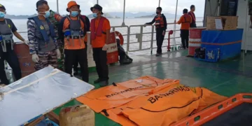 Photo 1 The body of the Valencia coach's son was found with the wreck of the Putri Sakinah ship in Komodo, January 6, 2026 (Hey Bali)