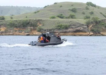 Tim Sar melakukan Pencarian pelatih valencia dan 2 orang anaknya.