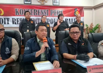 Photo of Bali Police Press Meeting with Interpol regarding the arrest of a Romanian fugitive, January 20, 2026 (Doc: Hey Bali)