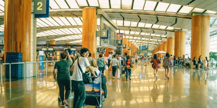 Bali's Ngurah Rai Airport Set for Major Expansion, Aiming for 32 Million Passengers 37 People Standing Inside Airport