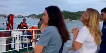 Screenshot of a video of Valencia's coach's wife, who faithfully prays and encourages the SAR team. January 7, 2026 (Heybali)