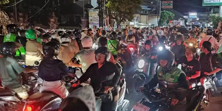 Photo of traffic jam in Bali (Ist)