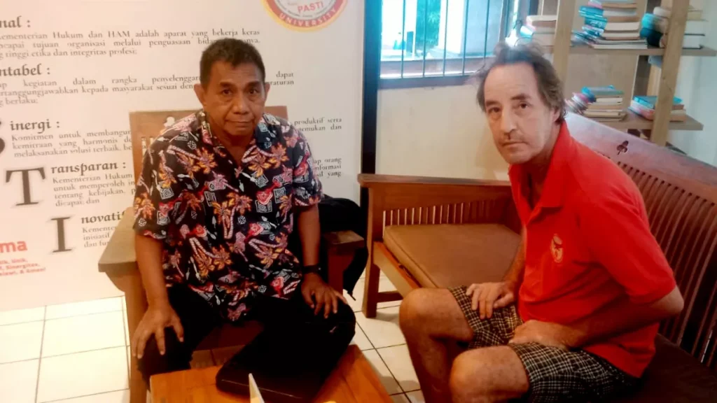 Badung Police Address Four-Month Detention of New Zealander in Bali 38 Photo of Max Widi S.H. when meeting with his client Andrew Joseph McLean at the Immigration Detention Center, January 20, 2026 (Doc: Hey Bali)