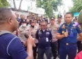 Photo: Demonstrators in Labuan Bajo demanding the immediate removal of the Head of the KSOP and the indictment of the suspect, as he is considered primarily responsible for the sinking of the Putri Sakinah. January 8, 2026
