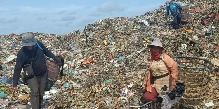 Suwung Landfill.