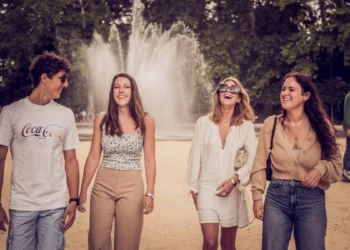A Group of Friends Walking at the Park while Having Fun (Source: Pexels)