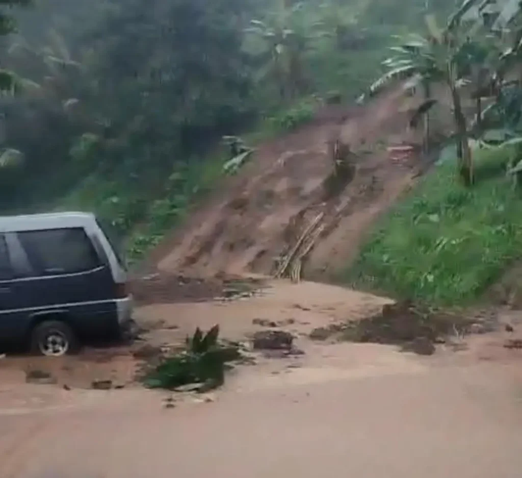 Landslide in the Pupuan Tabanan area, Thursday (15/1/2025)
