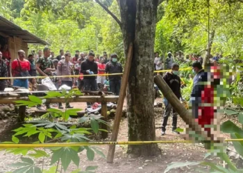 A boy with the initials YBS (10), a fourth-grade elementary school student in Ngada Regency, East Nusa Tenggara (NTT), was found hanged.