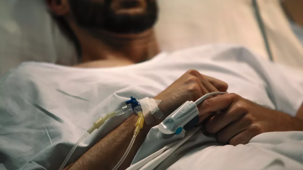 The Top Regrets of the Dying: A Sobering Reminder for Bali’s Global Community 1 Illustration photo of a man lying weak in hospital