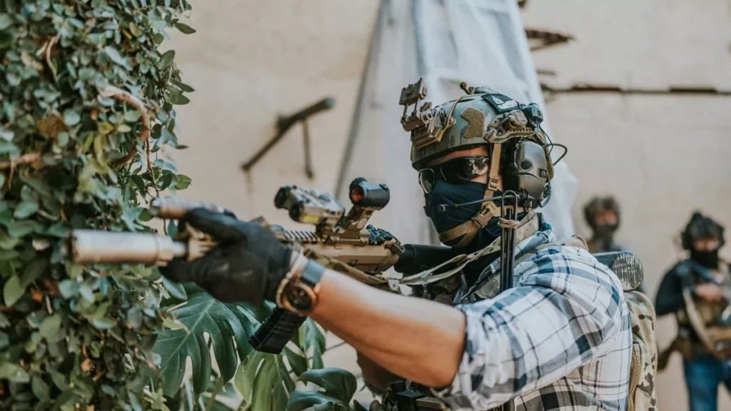 Illustration of the World's Best Intelligence Agencies (Hey Bali / Amar Preciado)