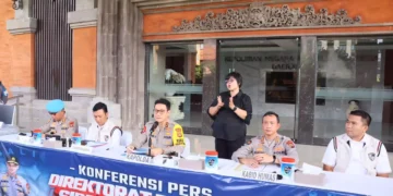 Photo: Bali Police Chief Inspector General Daniel Adityajaya at a press conference on the disclosure of an international online gambling network, Saturday (February 7, 2026). (Doc. Bali Police)