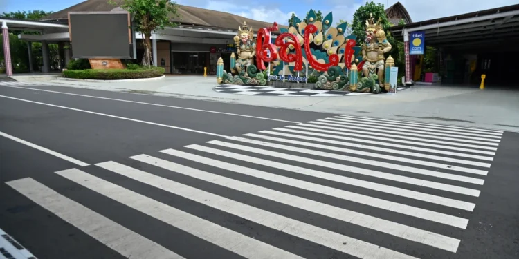 Photo of the atmosphere at I Gusti Ngurah Rai Airport, Bali, at the Bali Domestic Arrivals Terminal, March 19, 2026 (Doc: Kumparan)