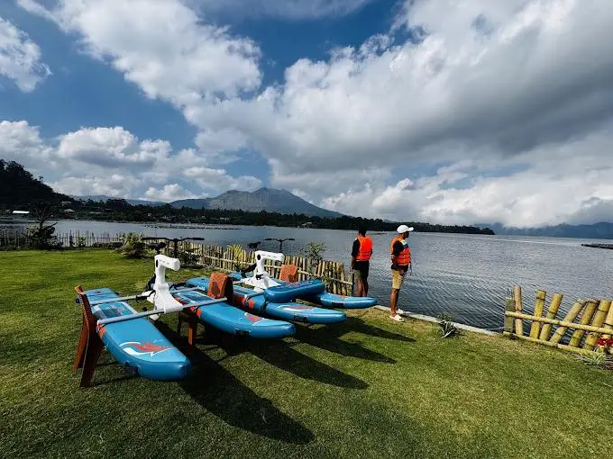 Batur Aqua Ride: Cycling on Water in Bali’s Volcanic Lake—What to Know Before You Go 38 Batur Aqua Ride Bali