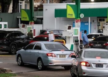 Bali May Not Be Ready: Australia’s Fuel Crisis Is Getting Worse 39 Australia and Singapore have agreed to cooperate to ensure a sufficient fuel supply in Australia. (REUTERS/Hollie Adams)