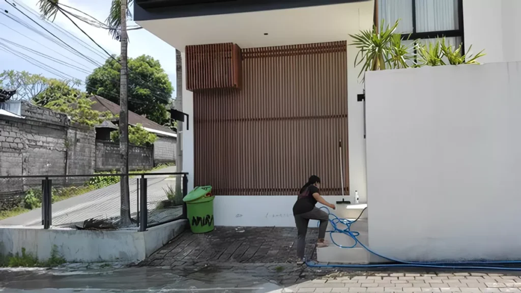 A view of the villa area where the Dutch citizen was assaulted and killed in Kerobokan, North Kuta, Badung, Wednesday (March 25, 2026). (Photo: Agus Eka/detikBali)