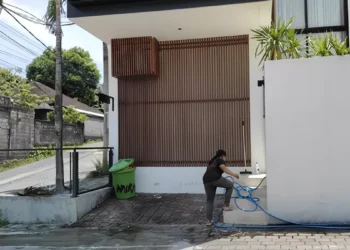 A view of the villa area where the Dutch citizen was assaulted and killed in Kerobokan, North Kuta, Badung, Wednesday (March 25, 2026). (Photo: Agus Eka/detikBali)
