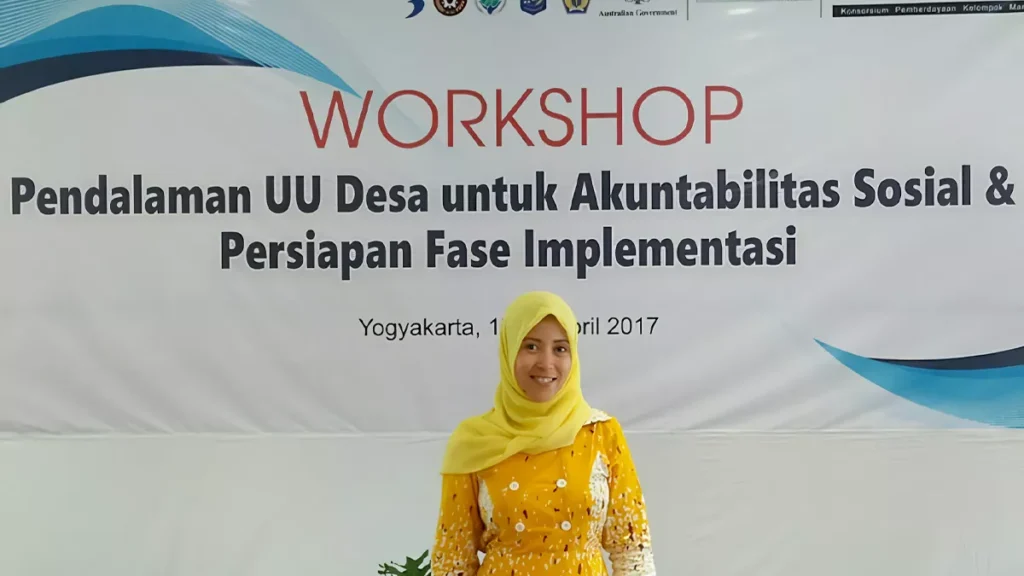 Eight Years Waiting for the State: A Weaving School in Sumbawa Still Fighting Alone 38 Mila Rosalia, Women's Activist in Sumbawa Besar, NTB - Indonesia (Personal Document)