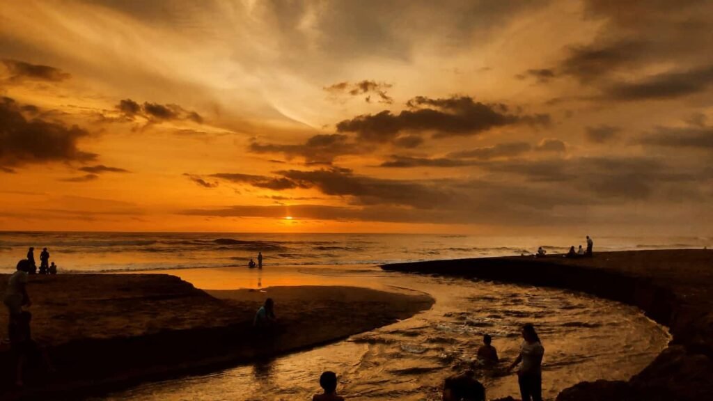 8 Best Places To Visit In Tabanan, Bali Beyond Canggu And Seminyak 43 Kedungu Beach