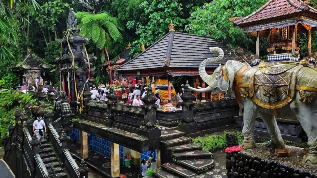 8 Best Places To Visit In Tabanan, Bali Beyond Canggu And Seminyak 45 Pura Kedatuan Raksa Sidhi