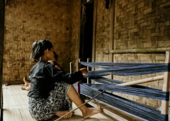 Illustration photo of weaving crafts in Sumbawa