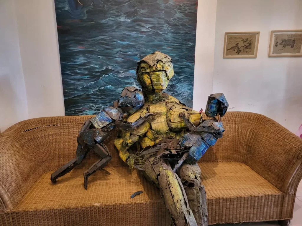 The Plastic Jellyfish of Gang Bintang: How Eight Artists in Ubud Are Trying to Save Your Dinner 38
One of the works of Dr. I Made Jodog, MFA. A sculpture made from discarded formula cans. (Hey Bali News)