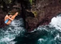 27 Meters Above the Indian Ocean, They Jumped. Red Bull Cliff Diving Finally Arrives in Bali. 49 Red Bull Cliff Diving Finally Arrives in Bali.