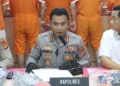 Gianyar Police Chief, AKBP Chandra C. Kesuma, led a press conference on Tuesday (December 2, 2025) to uncover the case of an international credit card theft syndicate. (Gianyar Police Public Relations Document)
