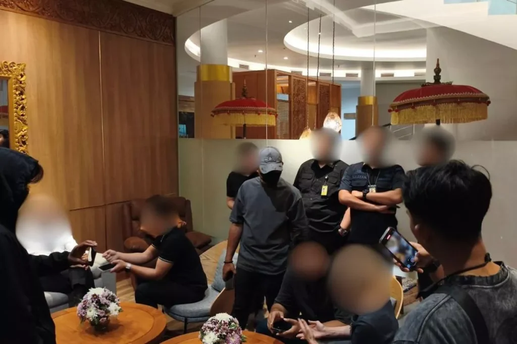 An Australian citizen wanted by Interpol was apprehended at I Gusti Ngurah Rai International Airport on Saturday (June 6, 2026). (NGURAH RAI IMMIGRATION DOCUMENTATION)