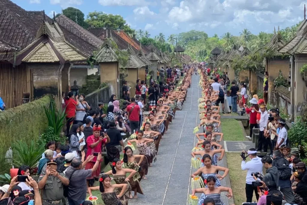 Penglipuran Tourism Village in Bali will host the 13th Penglipuran Village Festival from July 9–11, 2026, showcasing culture, environmental initiatives, MSMEs, and educational activities. (Penglipuran Traditional Village.)