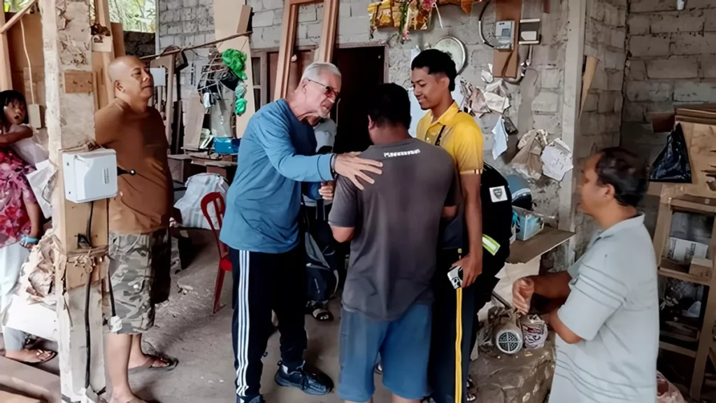 American Tourist Forgives Pickpocket in Bali and Gives Him Money After Wallet Is Recovered 1 Victor Miguel, a foreigner from the United States, forgave the man who stole his wallet while visiting Kehen Temple in Bangli, Bali, on Friday (June 19, 2026). (Photo: Bangli Police Department)