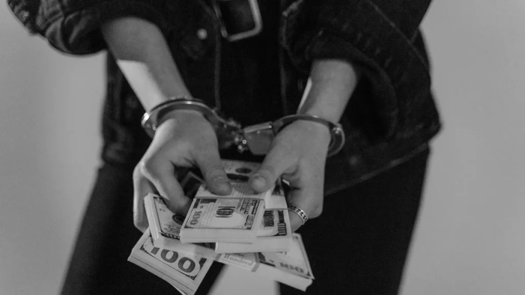 Bali Immigration Office Raided as $9.4 Million Visa Extortion Scandal Widens 3 Illustration photo of a corruption suspect being arrested