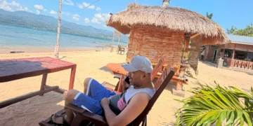 Alqaqa Beach Larantuka