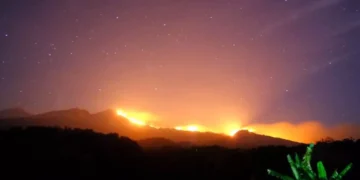 The TNGR Center focuses on extinguishing forest fires in the Mount Rinjani area.