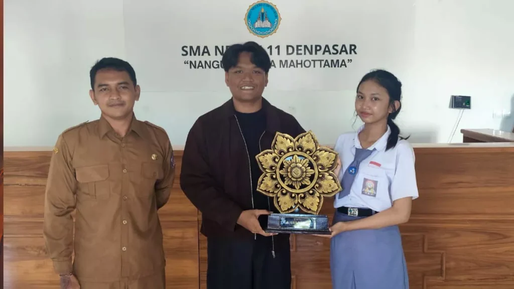 Bali's Next Generation Is Bringing Operet Back to Life 39 Photo of the Overall Winner of the Paksi 2025 Operetta Competition (High School Category)