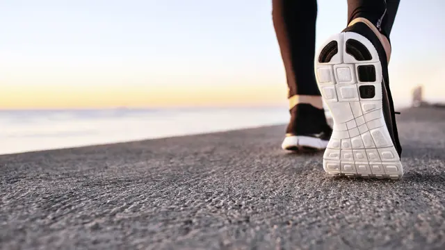 Can Walking Really Help You Lose Weight? The Science Explained 41 Walking can help reduce the risk of chronic diseases, including heart disease, stroke, and certain types of cancer. (Photo/Doc: Freepik/wayhomestudio)