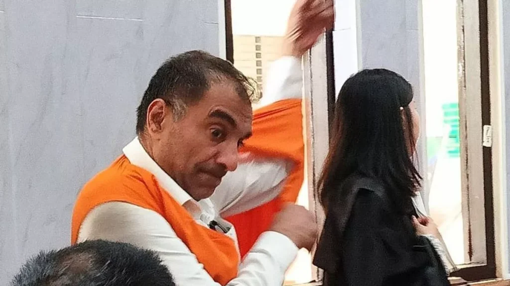 British national Baath Jarnail Singh (52) wears a prisoner's vest after a hearing where prosecutors presented their sentencing demands at the Denpasar District Court, Bali, on Tuesday (July 28, 2026). ANTARA/Rolandus Nampu