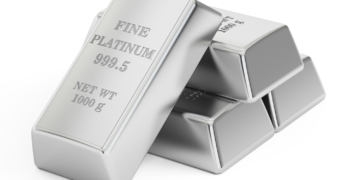 China's AI and Clean Energy Ambitions Could Push Platinum Into Gold's Territory, Industry Report Finds 5 Photo of platinum bars